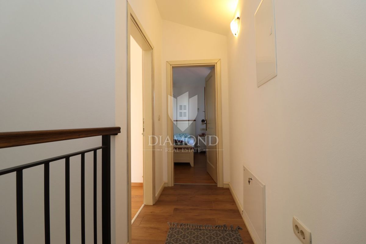 Hiša z bazenom in velikim vrtom – le 10 minut od Poreča in čudovitih plaž, idealna za bivanje ali turistični najem