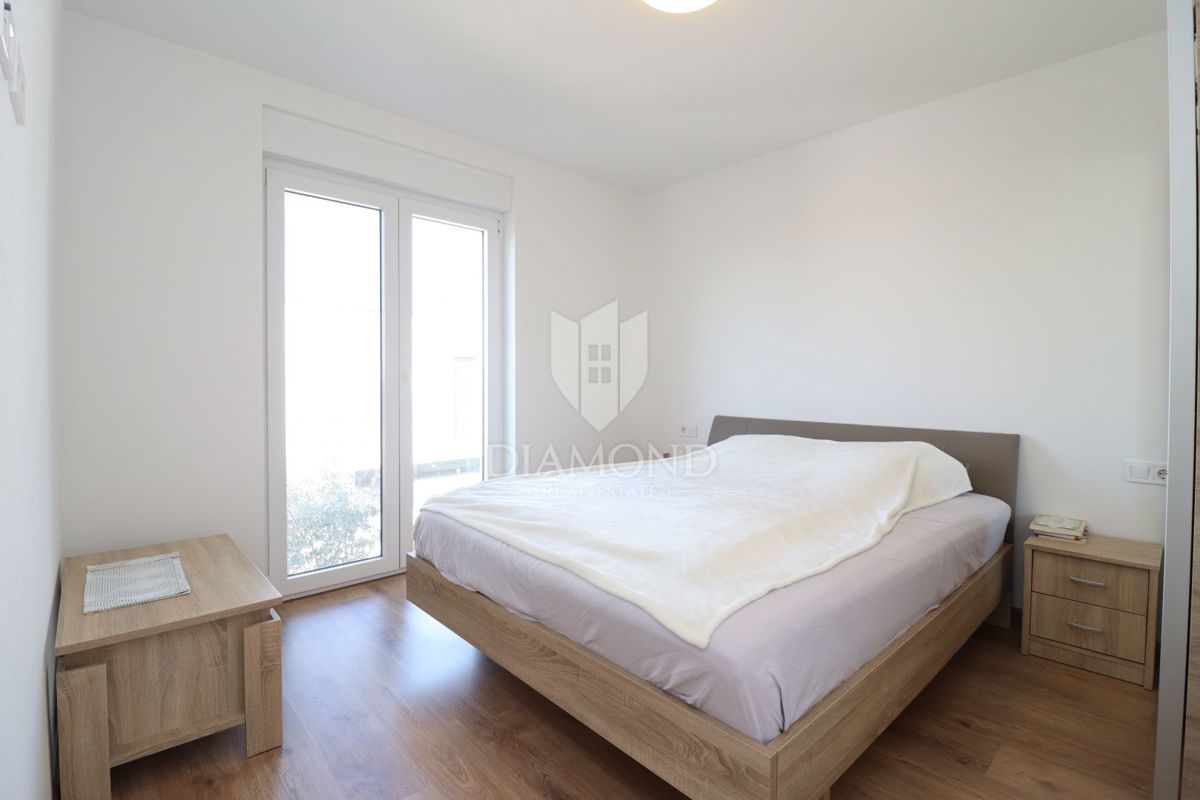 Poreč, okolica, opremljena hiša s pogledom na morje in naravo