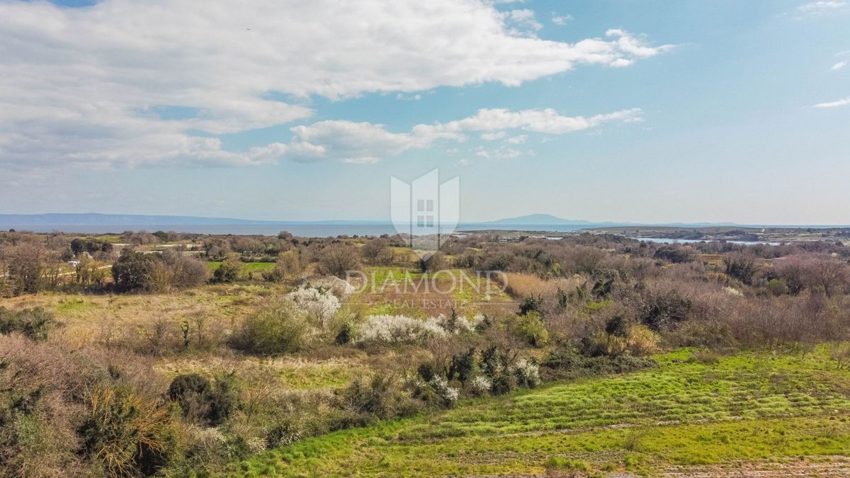 Ližnjan, hiša z bazenom in pogledom na morje