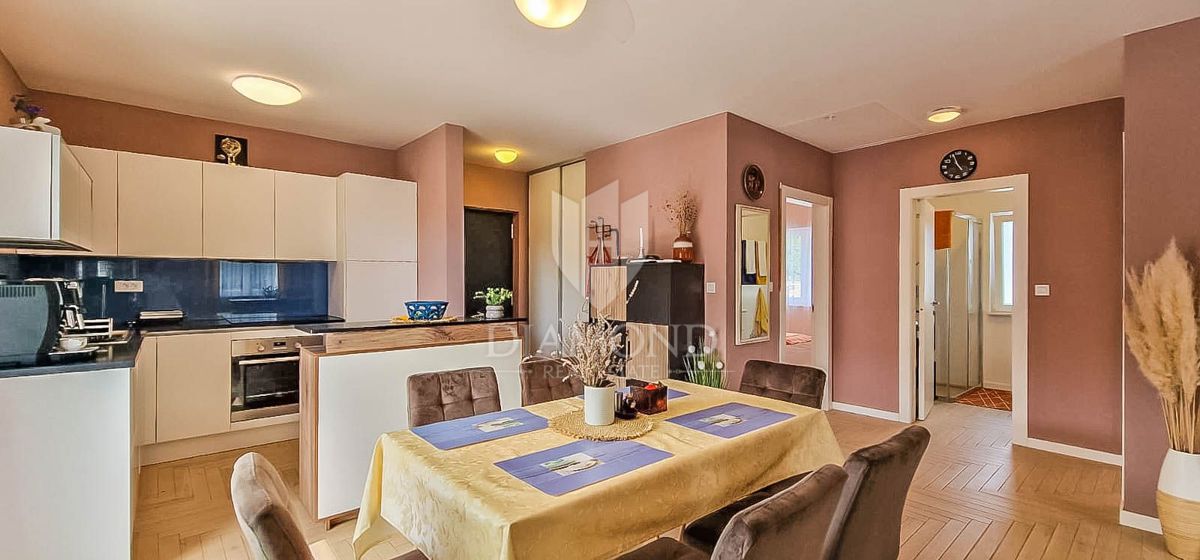 Novigrad, okolica, čudovita enonadstropna hiša z bazenom!