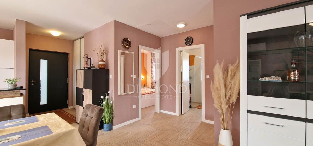 Novigrad, okolica, čudovita enonadstropna hiša z bazenom!