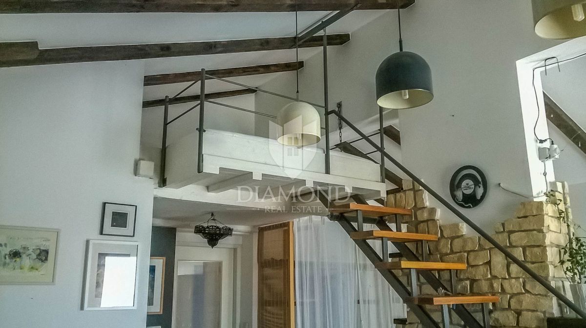 Rovinj, odlično stanovanje s čudovitim razgledom na okolico