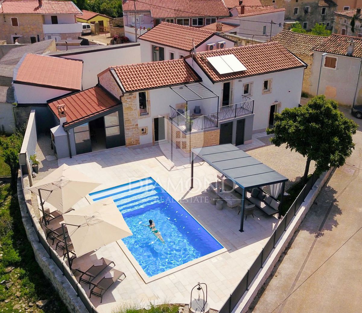 Kanfanar, vila urejena v izjemnem slogu