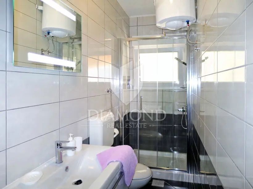 Labin, prostorna hiša blizu centra straže