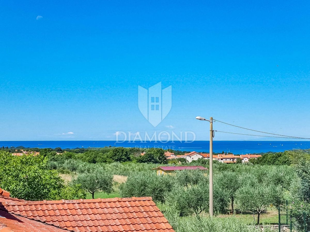 Poreč, okolica, luksuzno stanovanje v prvem nadstropju s pogledom na morje!