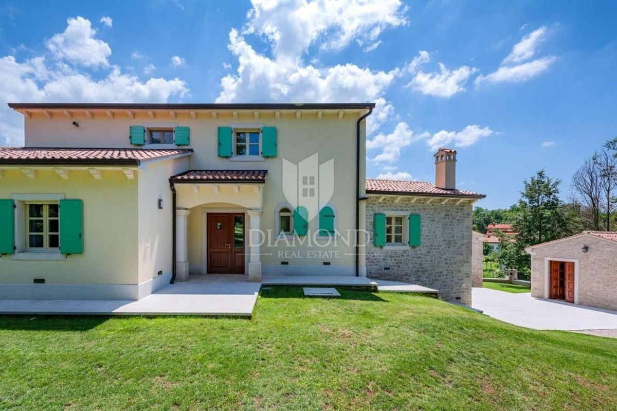 Hiša Stari Pazin, Pazin, 350m2