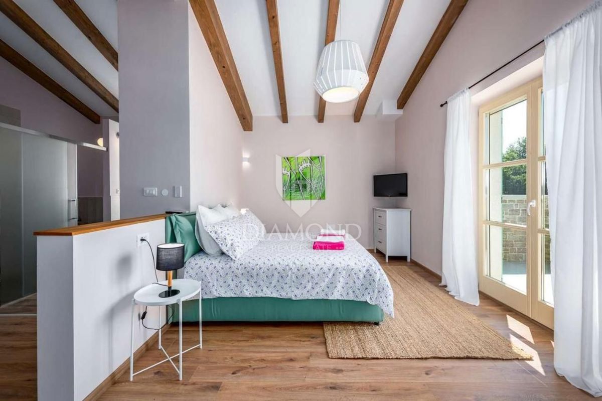 Hiša Stari Pazin, Pazin, 350m2