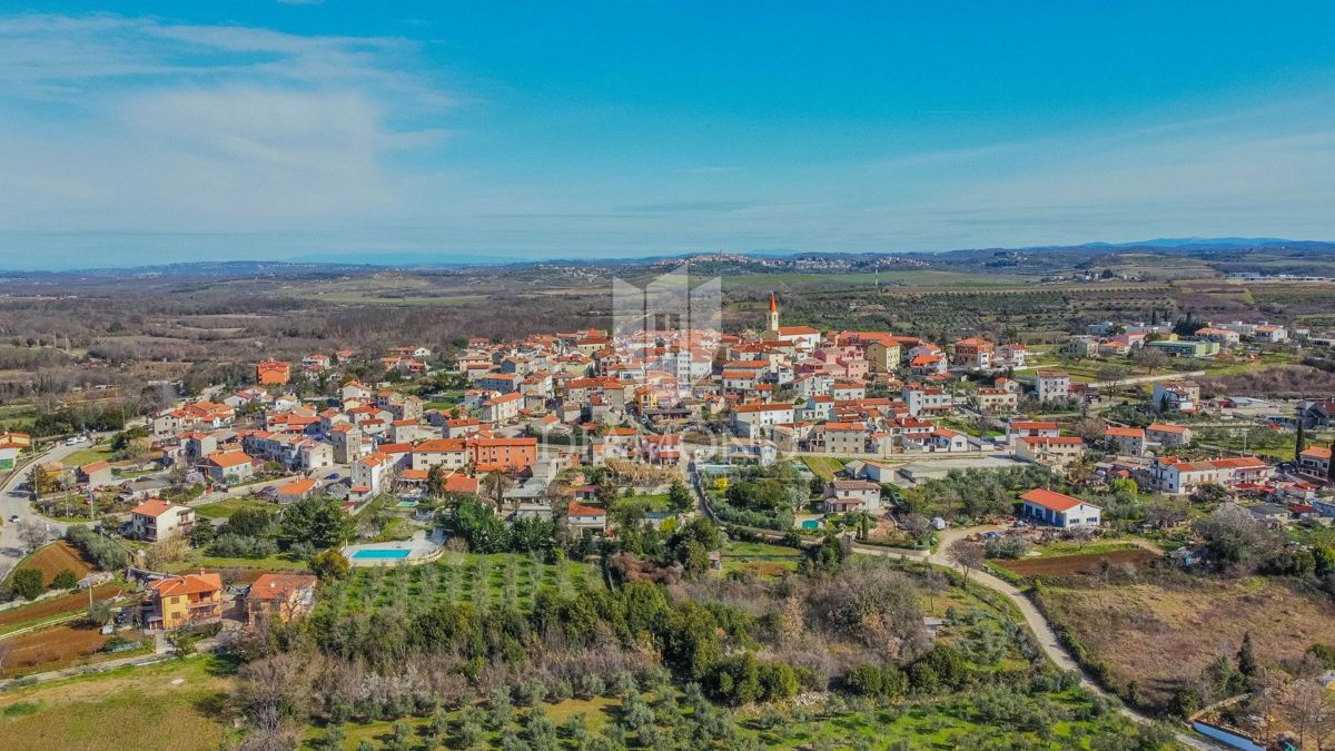 Brtonigla, prenovljeno stanovanje s čudovitim razgledom