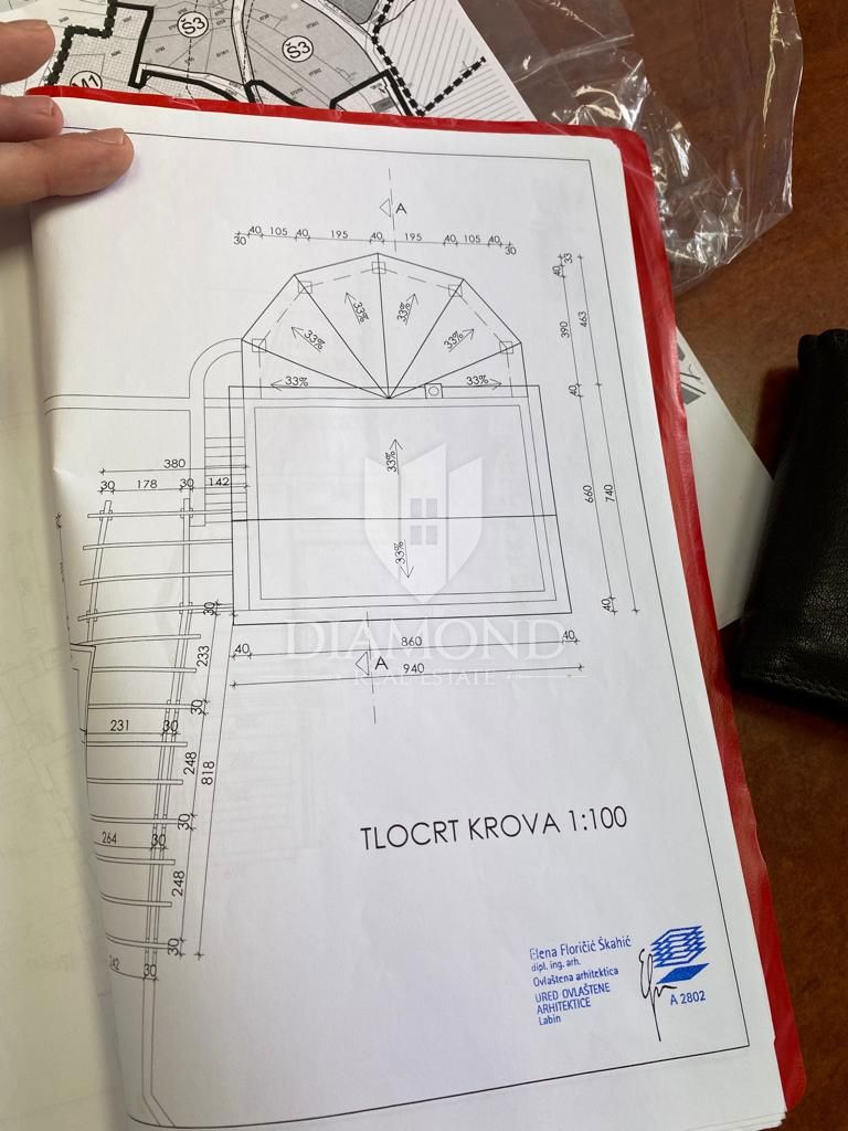 Labin, okolica, lepa avtohtona počitniška hiša.
