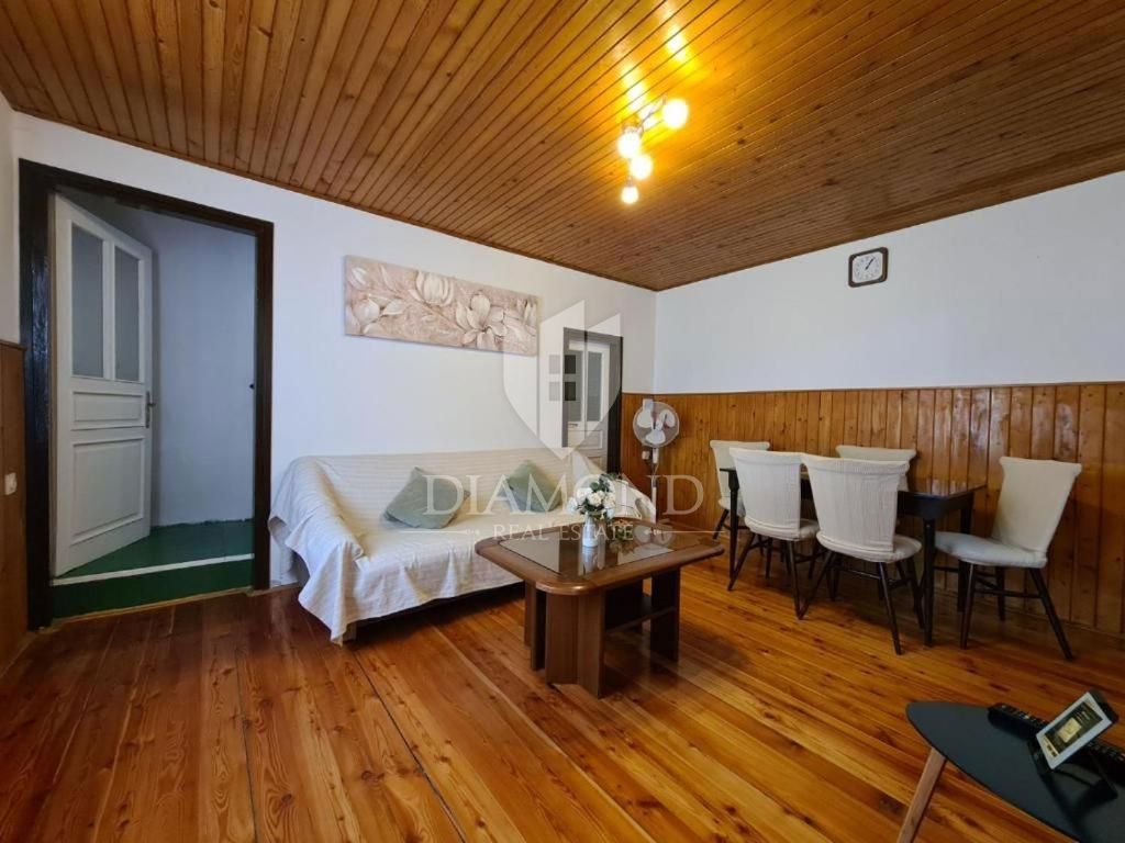 Svetvinčenat, avtohtona hiša