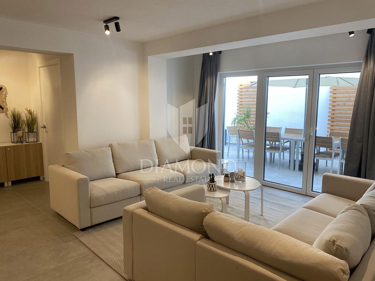 Premantura, Lep apartma z dvoriščem