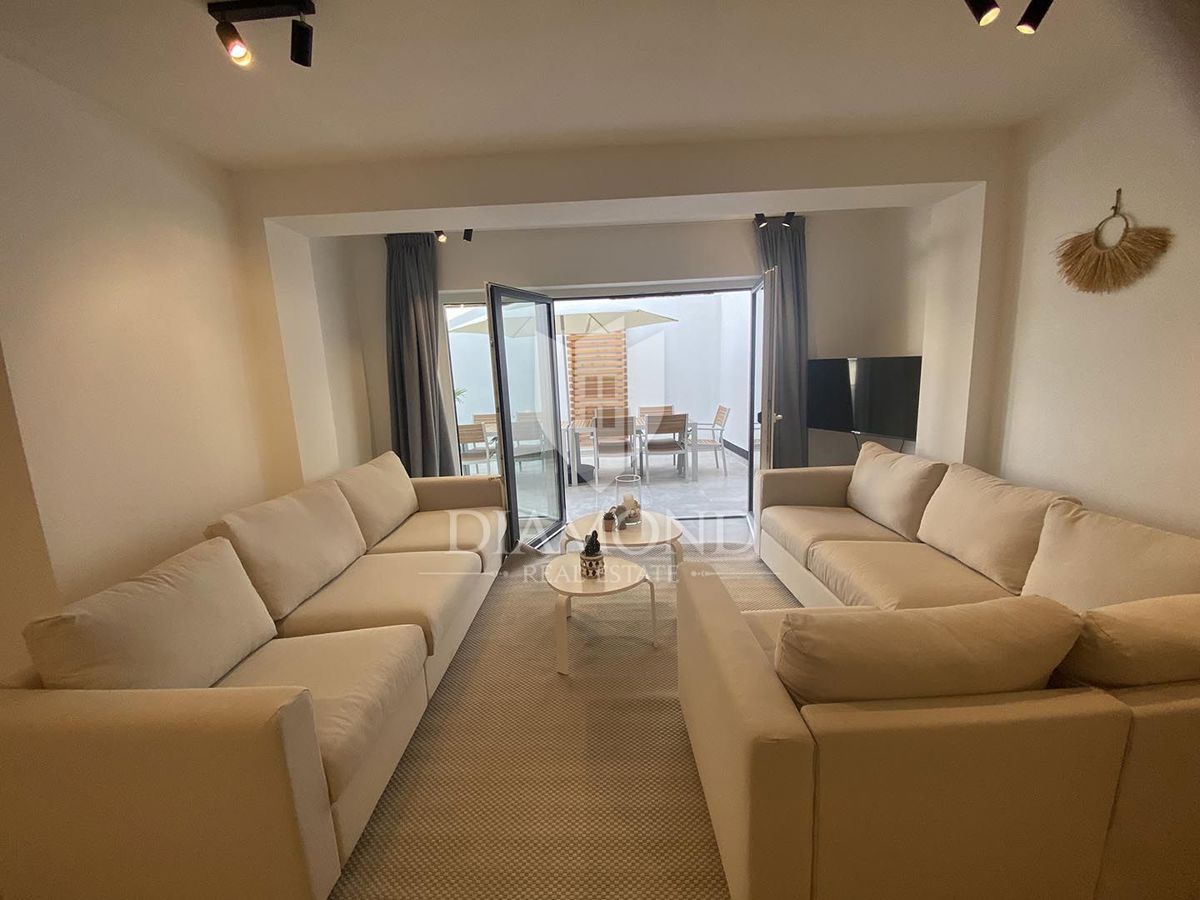 Premantura, Lep apartma z dvoriščem