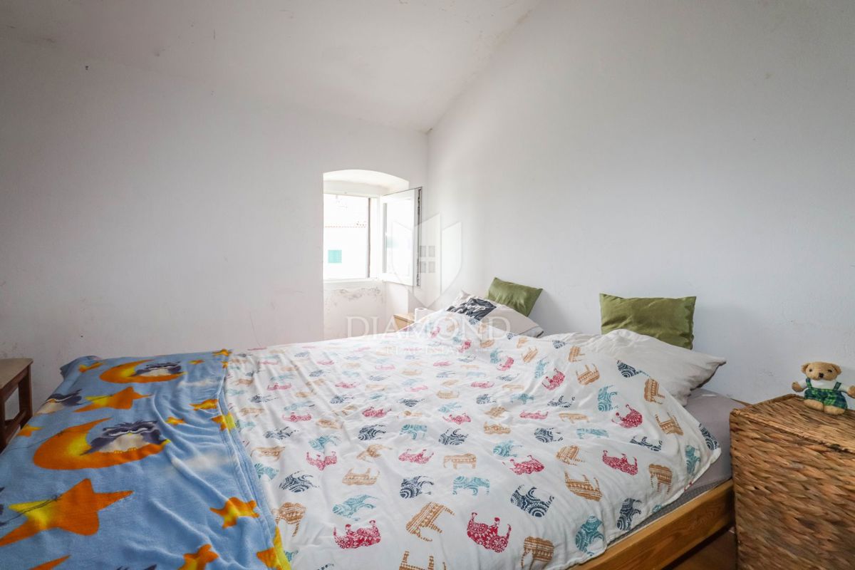 Rovinj, stanovanje s pogledom na morje v centru mesta