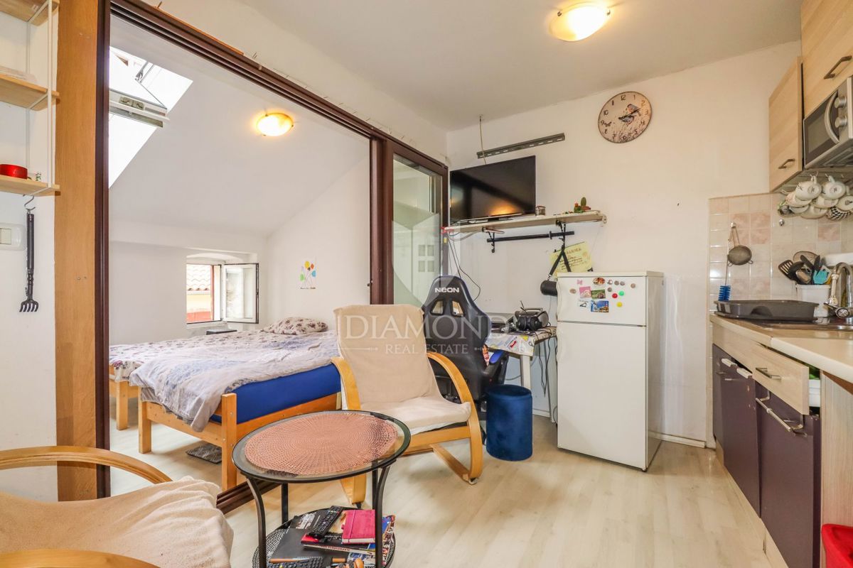 Rovinj, stanovanje s pogledom na morje v centru mesta
