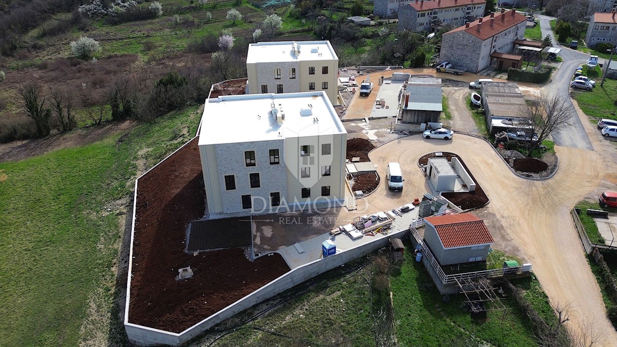 Labin, luksuzni penthouse s pogledom na morje 