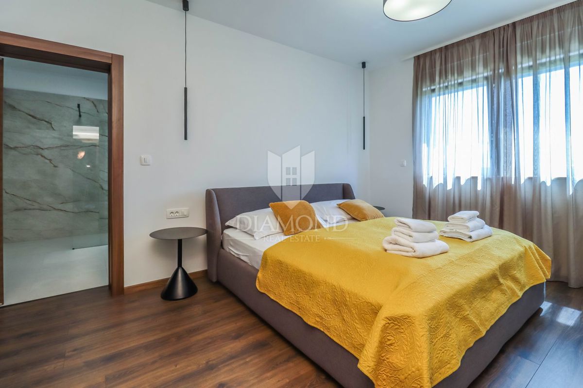 Istra, Luksuzna vila z bazenom, 5 spalnic