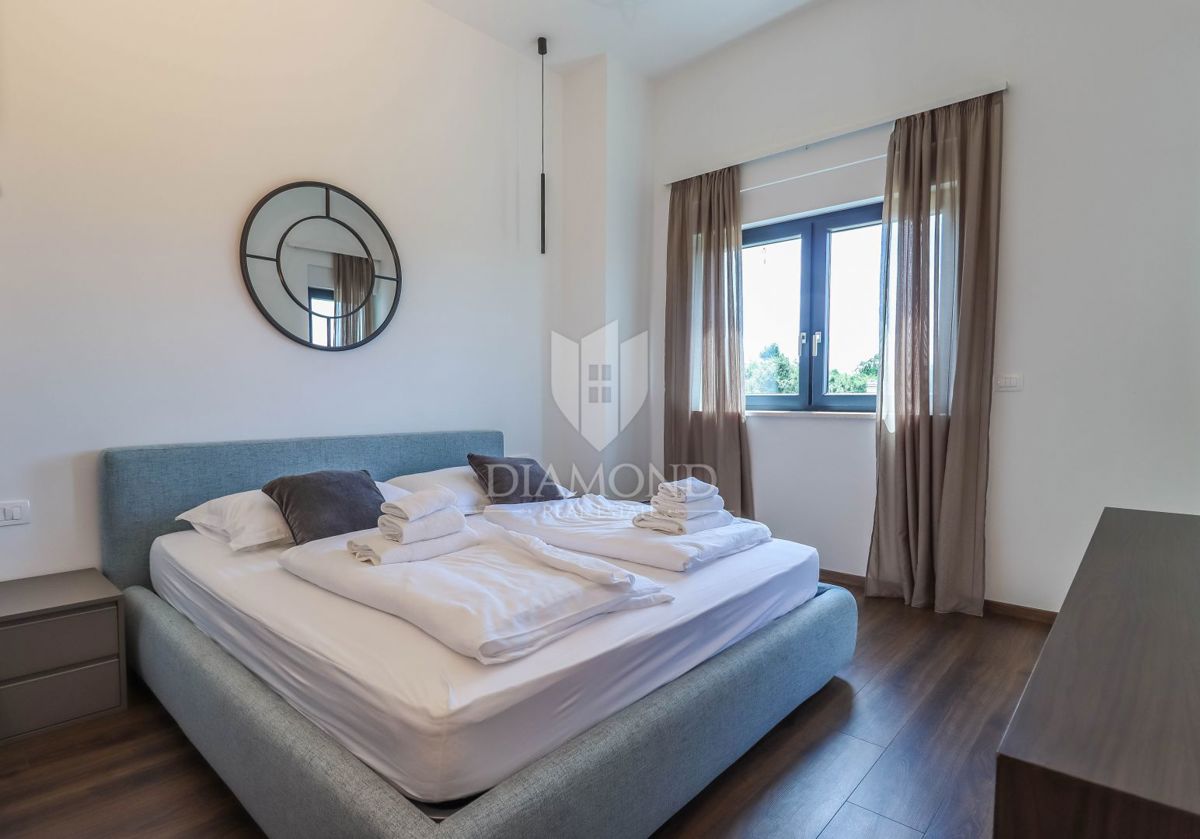 Istra, Luksuzna vila z bazenom, 5 spalnic