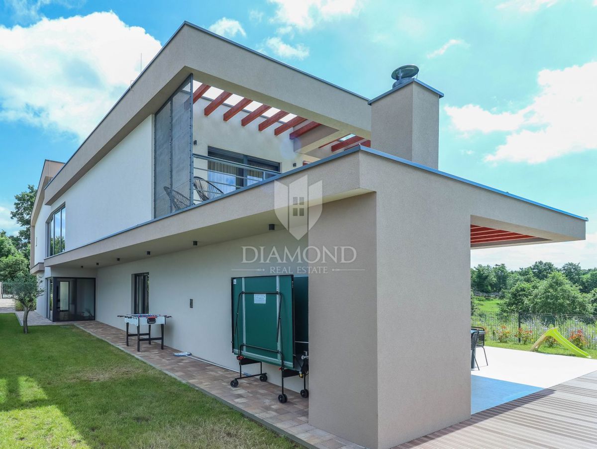 Istra, Luksuzna vila z bazenom, 5 spalnic