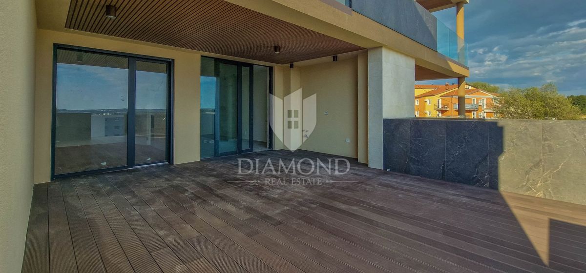 Apartmaj Novigrad, 98m2