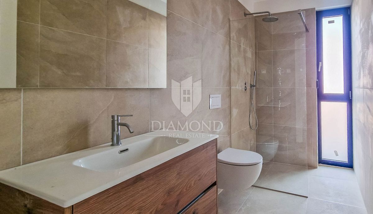 Apartmaj Novigrad, 98m2