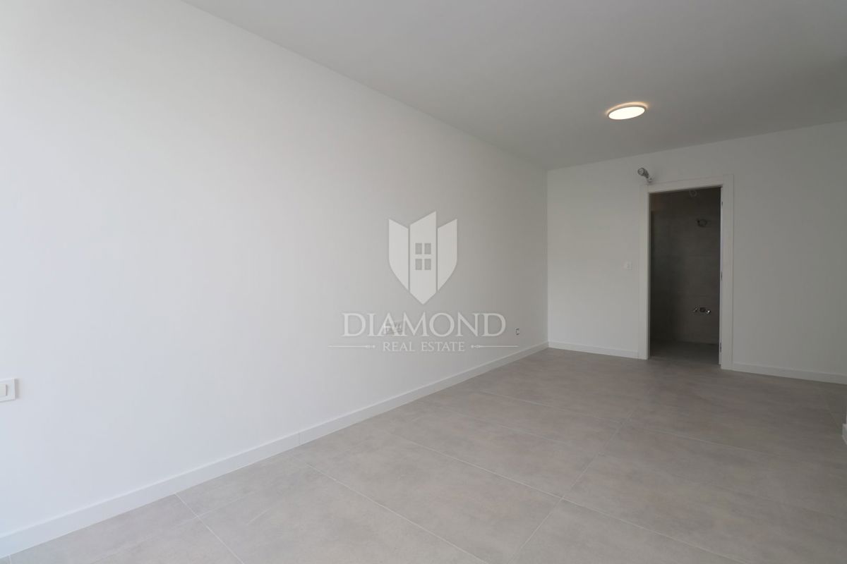 Apartmaj Crikvenica, 145,50m2