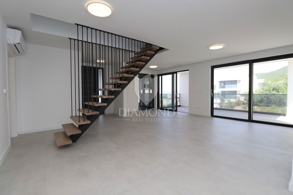 Apartmaj Crikvenica, 145,50m2