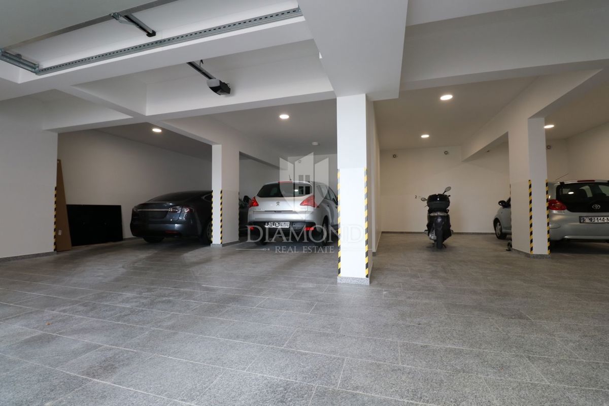 Apartmaj Crikvenica, 145,50m2