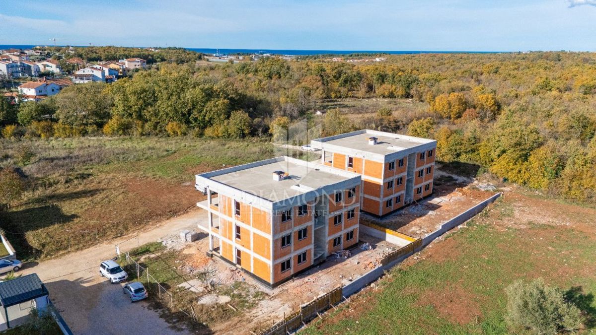 Poreč, moderna novogradnja v bližini centra!