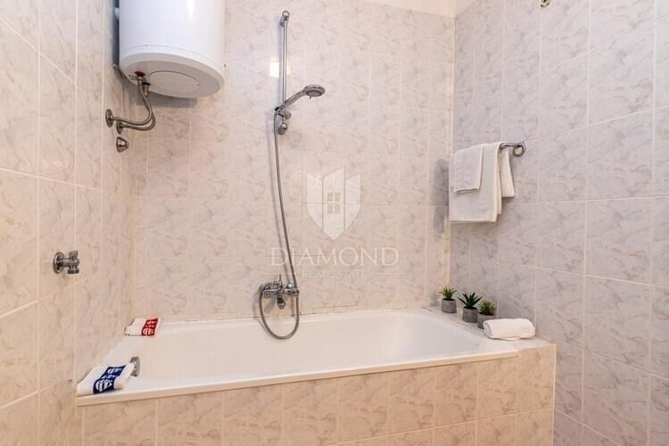 Apartma v Rabcu s čudovitim pogledom na morje