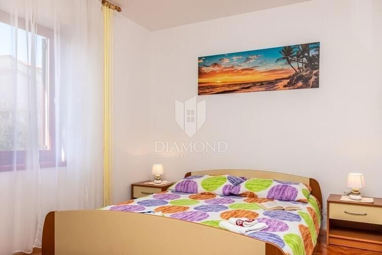 Apartma v Rabcu s čudovitim pogledom na morje