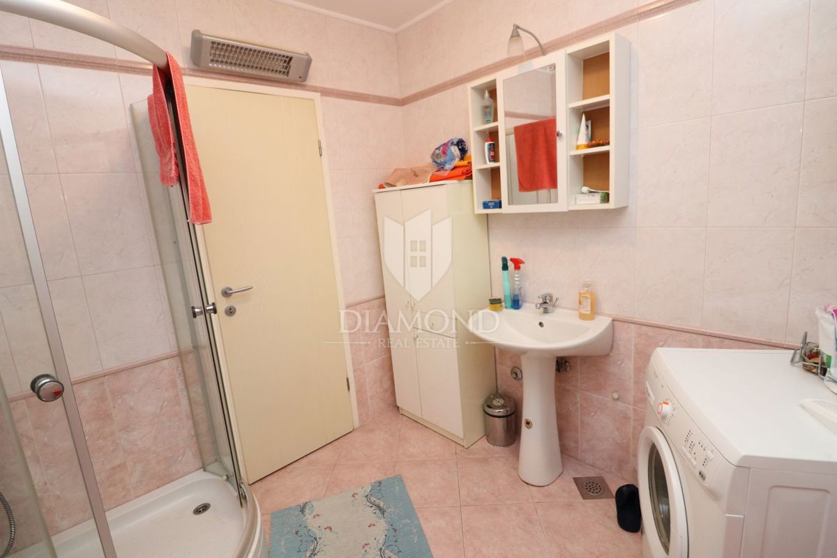 Labin, Rabac, apartma s pogledom na morje