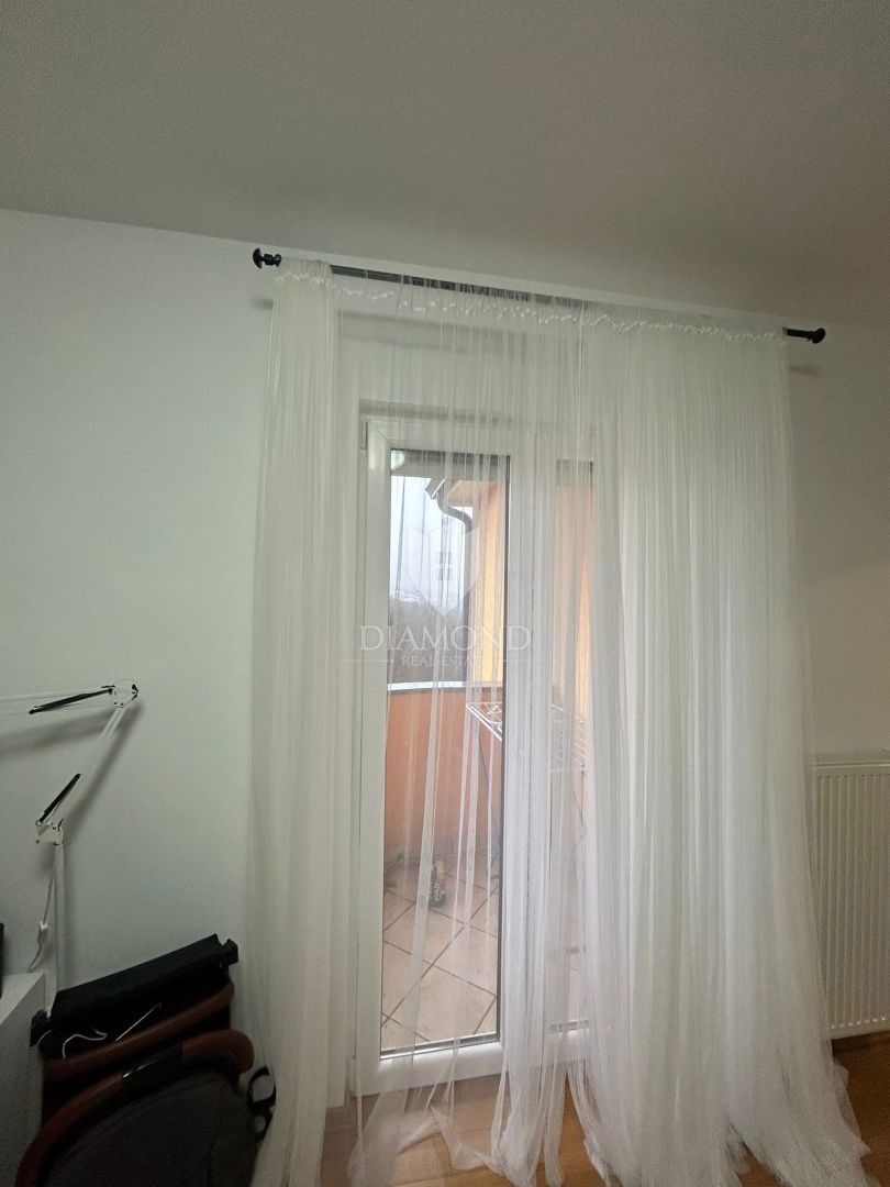 Dvonadstropno stanovanje v Marčeljih