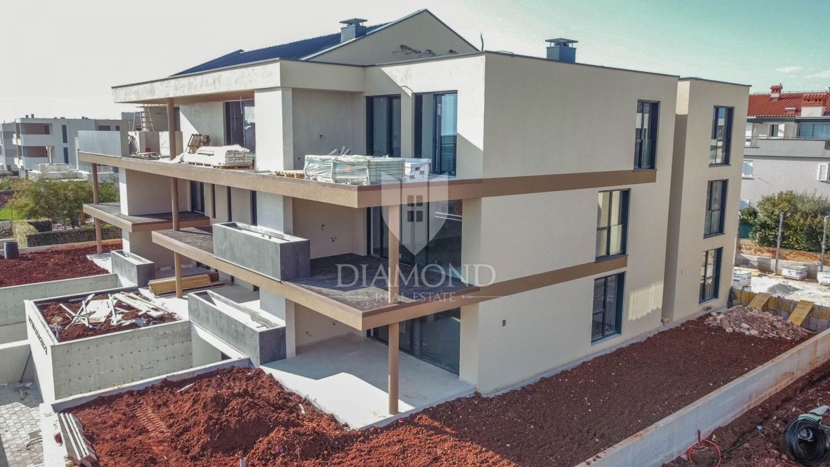 Apartmaj Novigrad, 98m2