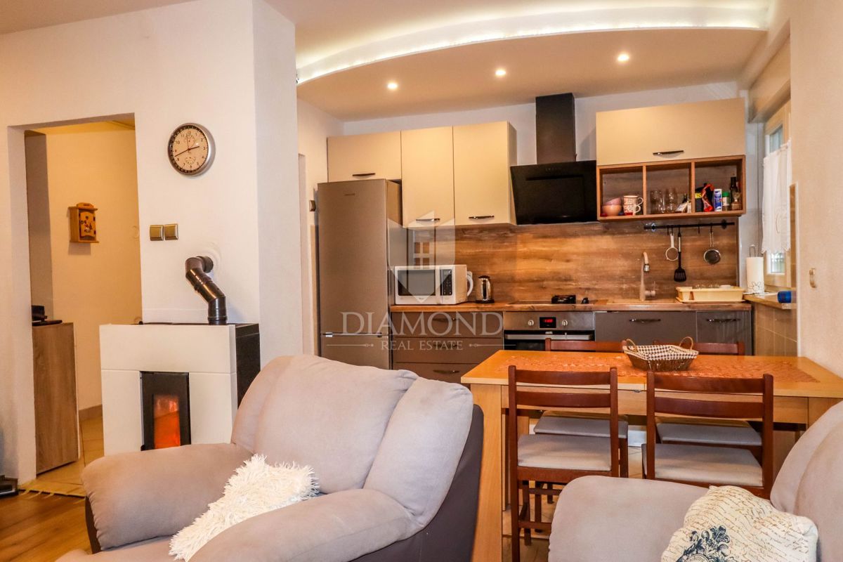 EKSKLUZIVNO! Apartma le nekaj korakov od plaže na prestižni lokaciji
