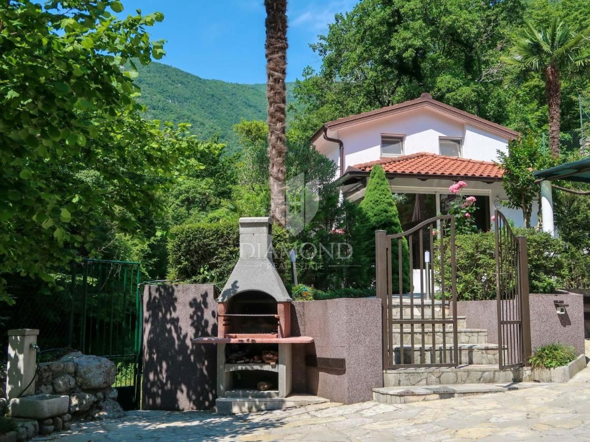 Lovran, apartmajska hiša na edinstveni lokaciji