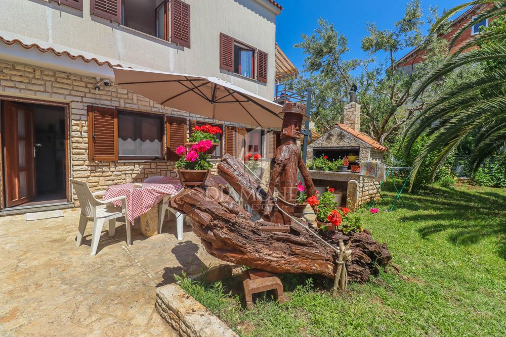 Investicijska priložnost!!! Premantura, 600m od plaže!