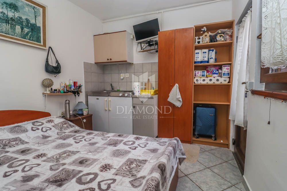 Investicijska priložnost!!! Premantura, 600m od plaže!