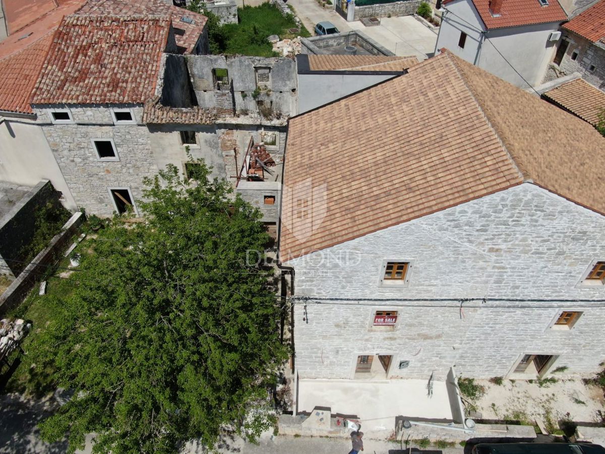 Čudovita hiša v bližini Kanfanarja