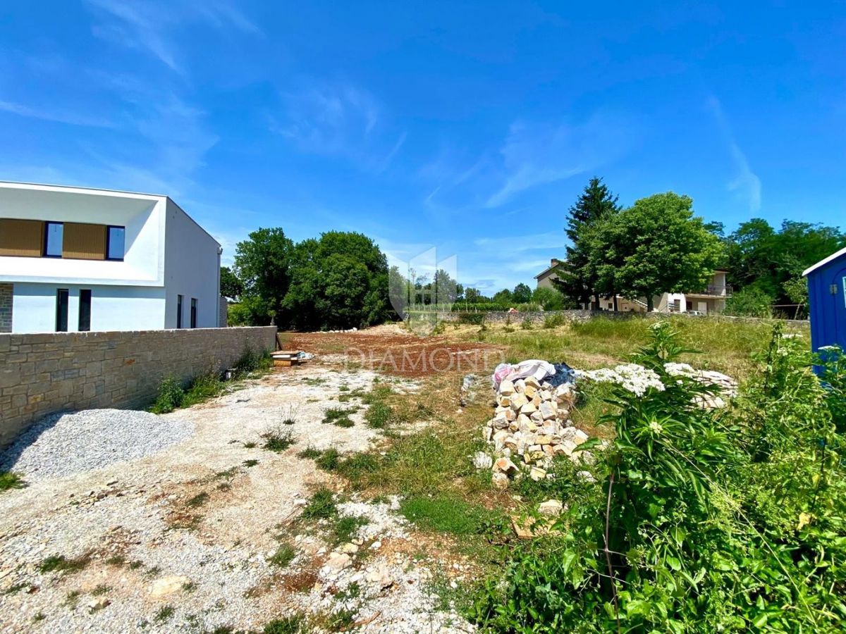 Zemljišče Poreč, 1.642m2