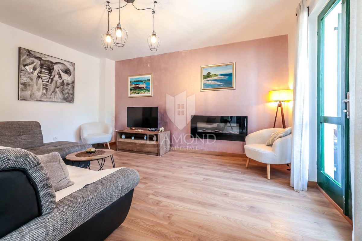 Rovinj, center, na novo prenovljeno stanovanje na iskani lokaciji