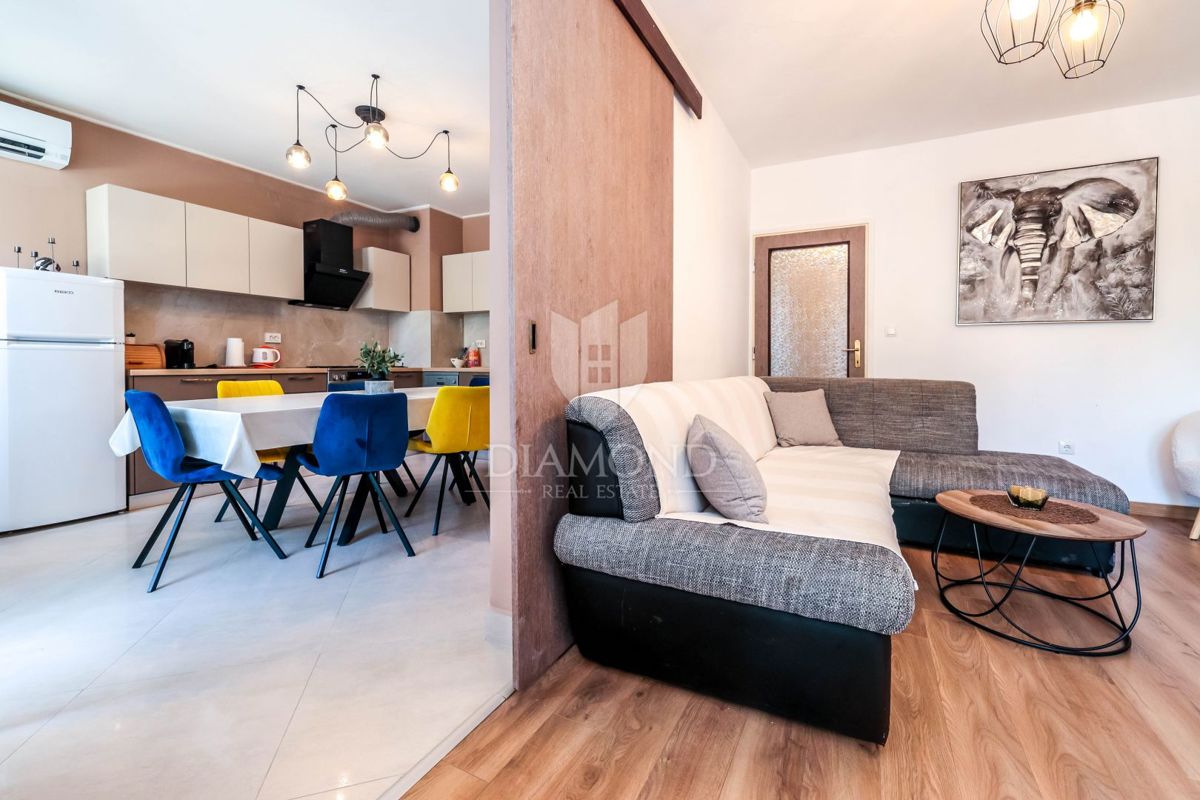 Rovinj, center, na novo prenovljeno stanovanje na iskani lokaciji