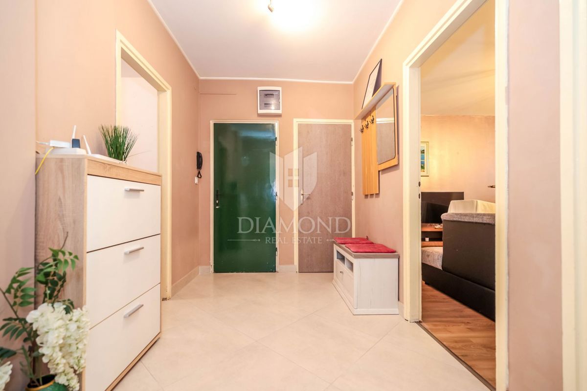 Rovinj, center, na novo prenovljeno stanovanje na iskani lokaciji