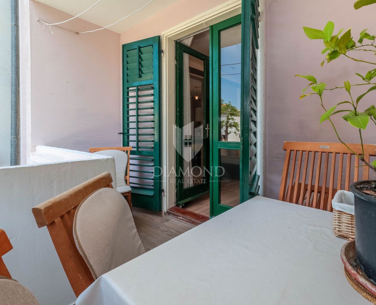 Rovinj, center, na novo prenovljeno stanovanje na iskani lokaciji