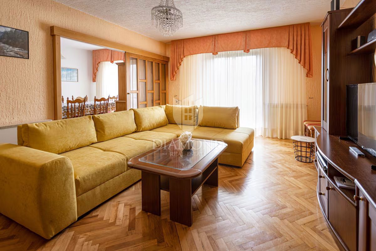 Hiša Labin, 300m2
