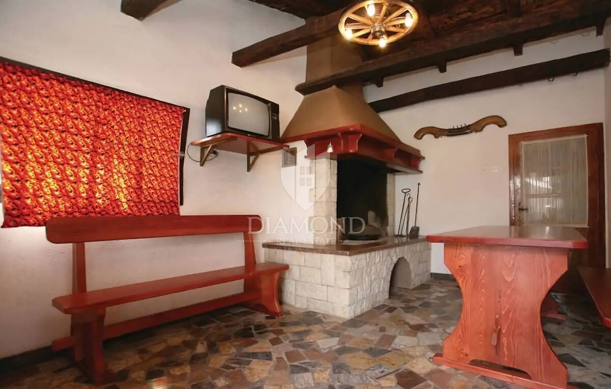 Hiša Labin, 300m2