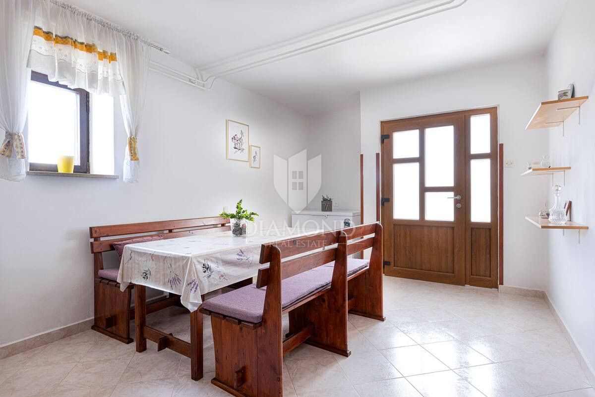 Hiša Labin, 300m2