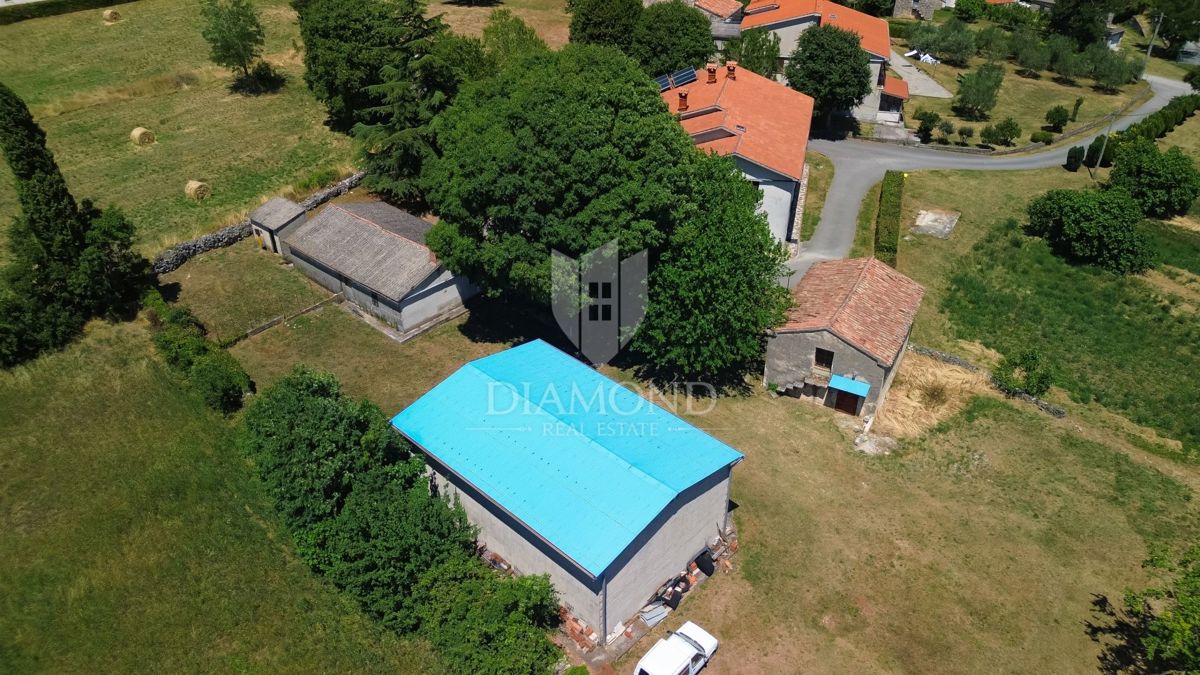 Hiša Labin, 300m2