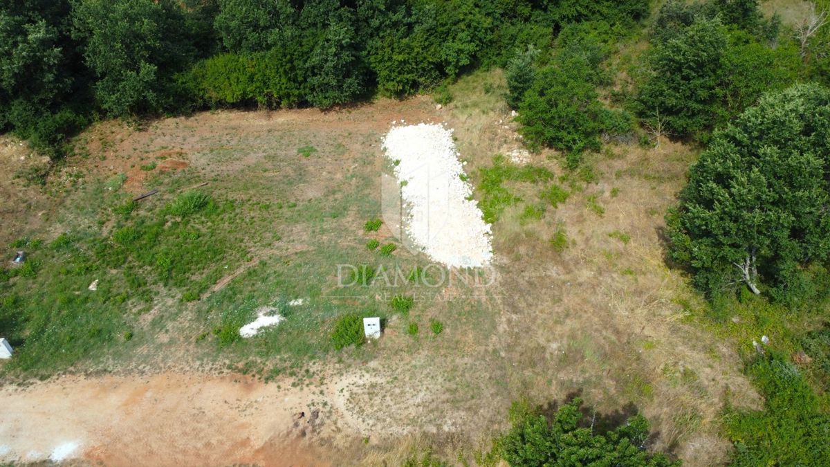 Zemljišče Poreč, 2.070m2