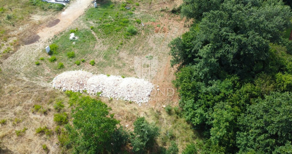 Zemljišče Poreč, 2.070m2