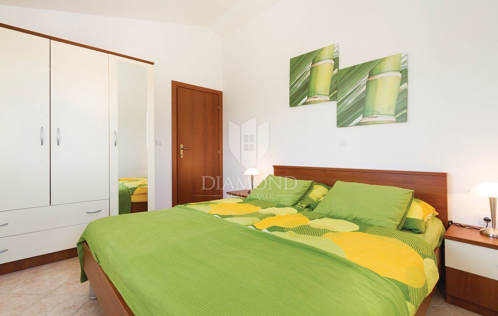 Priložnost! Počitniška hiša blizu morja, Fažana